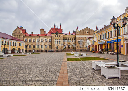 Historical center of the city. The Red Square. Rybinsk. Yaroslavskaya oblast. Russia 85413287