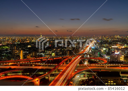 大阪風光東大阪路口夜景 大阪風光東大阪路口夜景 85416012