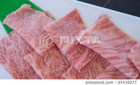 Domestic beef shoulder loin 85416077