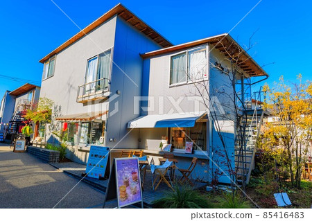 東京世田谷區下北澤的城市景觀 BONUS TRACK 85416483