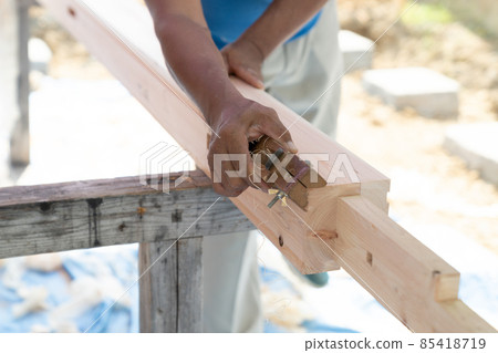 刨木匠 刨木匠 85418719