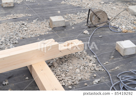 Pillar opening 85419292