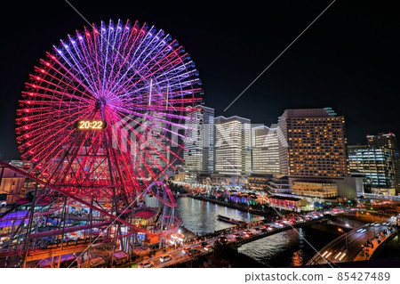 Night view and illuminations of Yokohama Minatomirai 85427489