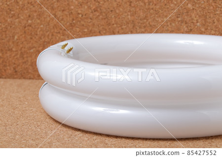 Fluorescent tube, fluorescent lamp, circular fluorescent lamp, electricity, glass tube, glass, circle, light, light, energy 85427552