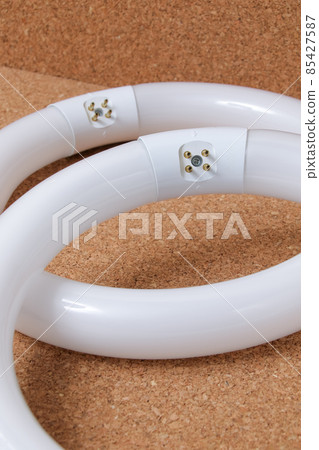 Fluorescent tube, fluorescent lamp, circular fluorescent lamp, electricity, glass tube, glass, circle, light, light, energy 85427587