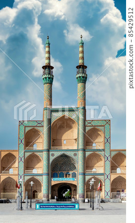 Minarets of architecture of Jameh Mosque of Yazd 85429512