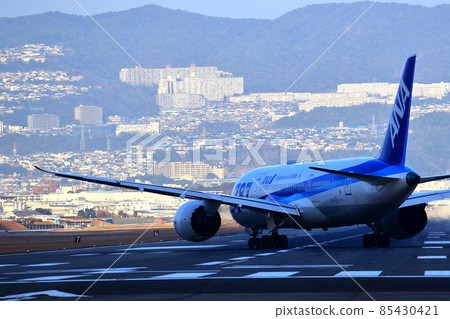 Osaka International Airport ANA 787 Airplane Takeoff Preparation Senri Kawajiri Osaka International Airport ANA 787 Airplane Takeoff Preparation Senri Kawajiri 85430421
