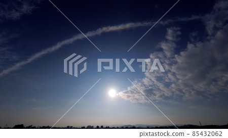 初冬的早晨天空和天頂弧,廣角,211102am 初冬的早晨天空和天頂弧,廣角,211102am 85432062
