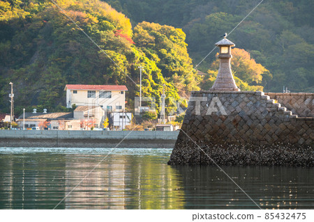 《廣島縣》下鐮里島和三之瀨的晨景 《廣島縣》下鐮里島和三之瀨的晨景 85432475