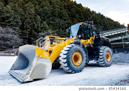 Chichibu-gun, Saitama Prefecture Chichibu Lime Industry Heavy machinery wheel loader 85434168