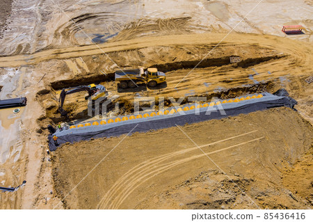 Build eco-friendly stormwater solutions chamber underground rainwater for commercial building Build eco-friendly stormwater solutions chamber underground rainwater for commercial building 85436416