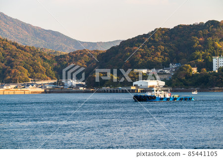《Hiroshima Prefecture》 Shimo-kamagari Island / Morning scenery 《Hiroshima Prefecture》 Shimo-kamagari Island / Morning scenery 85441105