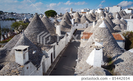Famous landmark in Alberobello in Italy - the historic Trulli houses 85442034