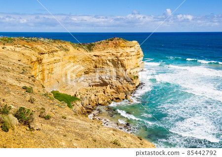Castle Rock - Port Campbell 85442792
