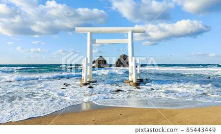 Itoshima / Futamigaura Itoshima / Futamigaura 85443449