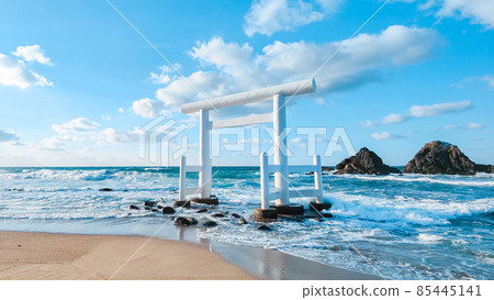 Itoshima / Futamigaura Itoshima / Futamigaura 85445141