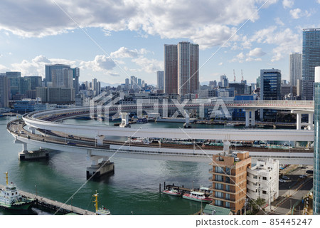 彩虹橋路段環行路 彩虹橋路段環行路 85445247