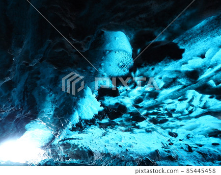 Superb view of Iceland Superb view of Iceland 85445458