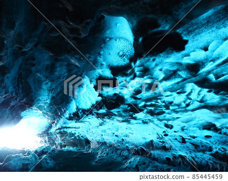 Superb view of Iceland Superb view of Iceland 85445459