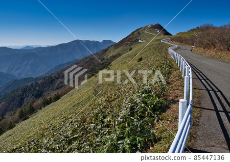 Kamegamori UFO line in fine weather 85447136