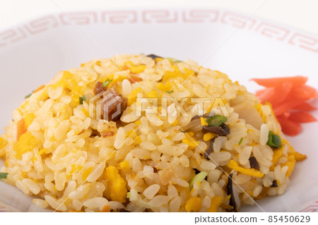 Gomoku fried rice   85450629