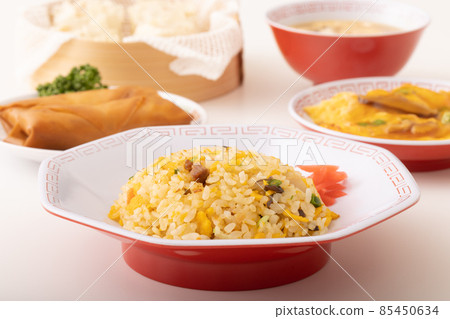 Gomoku fried rice   85450634