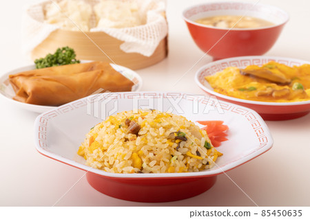 Gomoku fried rice   85450635