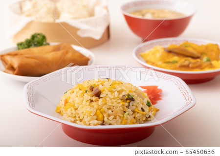 Gomoku fried rice   85450636