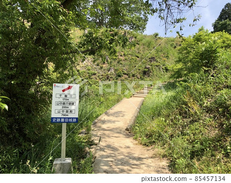 《Gasantoda Castle Mountain Trail and Route Information Board (Sign)》（島根縣安木市） 85457134