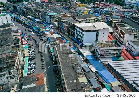 Maeklong Train Market, Talad Rom Hub, Ratchaburi, Thailand 85459606