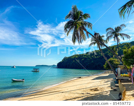 Aoyon beach in east of Phuket island, in Thailand Aoyon beach in east of Phuket island, in Thailand 85459772