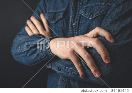 男人 男 男性 85461443