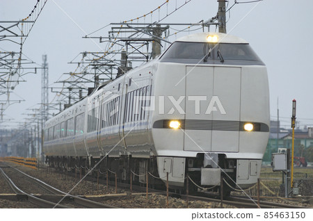 北陸本線三河加賀笠間JR西683系列T31+T02編隊(金澤)雷鳥 北陸本線三河加賀笠間JR西683系列T31+T02編隊(金澤)雷鳥 85463150