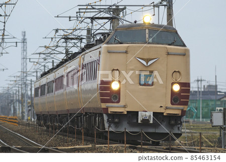 北陸本線三河加賀笠間JR西485系列K01編隊(金澤)嘉悅 北陸本線三河加賀笠間JR西485系列K01編隊(金澤)嘉悅 85463154