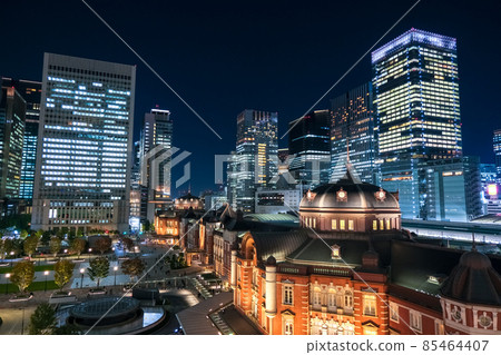 從KITTE丸之內天文台眺望東京東京站的夜景 85464407