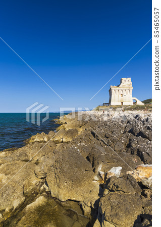 Torre Mileto castle near San Nicandro Garganico, Apulia, Italy Torre Mileto castle near San Nicandro Garganico, Apulia, Italy 85465057