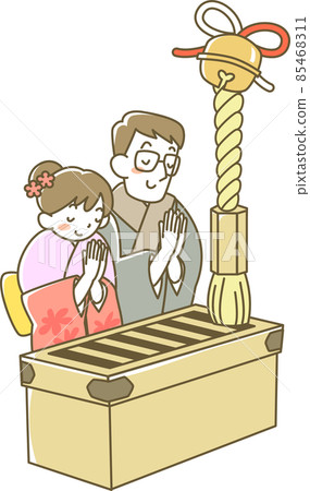 A young couple praying for the first visit 85468311