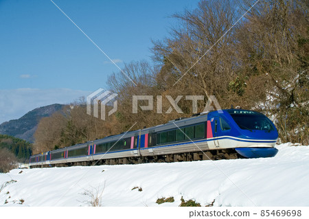 年末年初假期增加 85469698