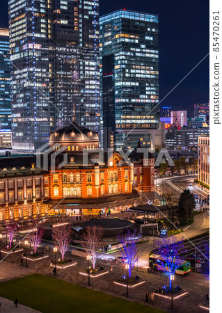 《東京》東京站/丸之內商業區夜景 85470261