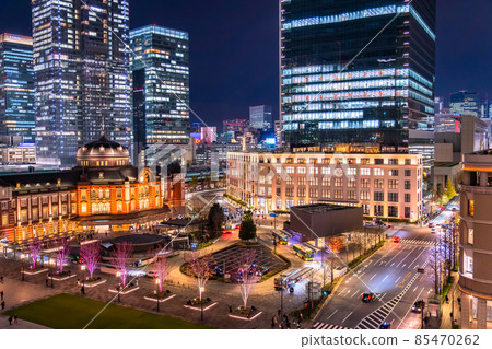 《東京》東京站/丸之內商業區夜景 85470262