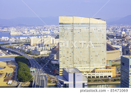 從福岡塔看到的福岡美麗的城市景觀 從福岡塔看到的福岡美麗的城市景觀 85471069