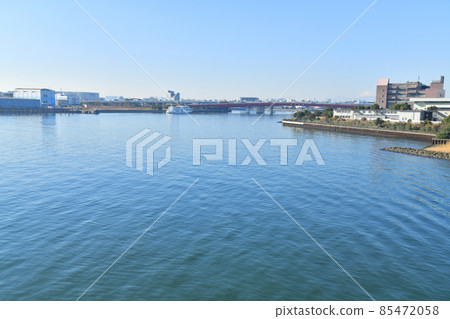 View toward Keihin Ohashi from Jonan Ohashi (Ota-ku, Tokyo) [2021.12] 85472058
