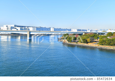 從京濱大橋（東京大田區）看東海碼頭公園 [2021.12] 85472634