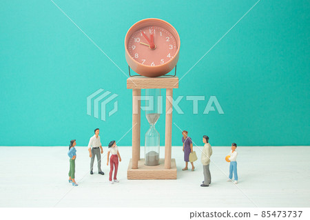 Time limit, time out, time up, time is ticking for serious things 85473737