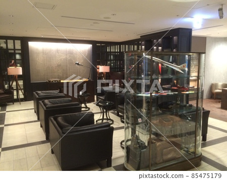 日航羽田國際頭等艙休息室 85475179