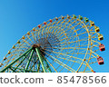 Blue sky and retro ferris wheel 85478566