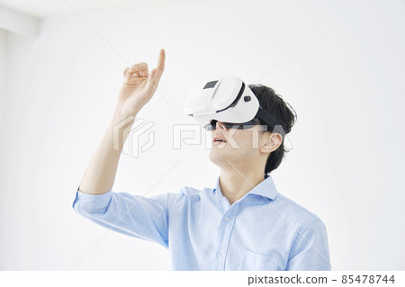 Male VR goggles 85478744