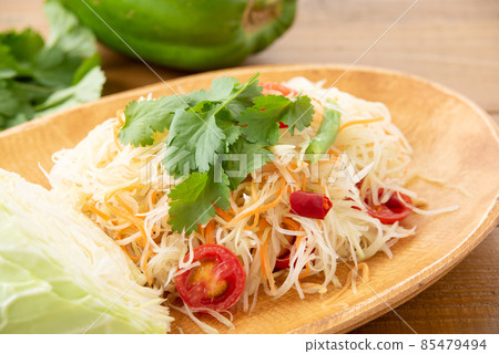 Som Tam (green papaya salad) 85479494
