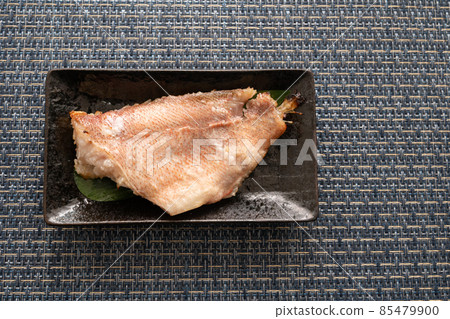 烤紅魚渣 85479900