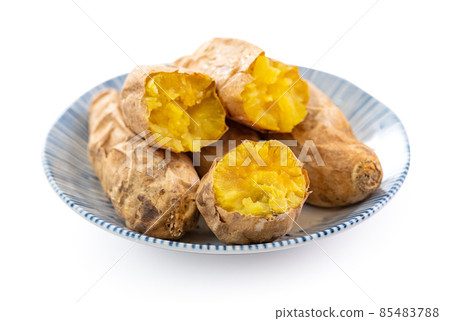Roasted sweet potato Roasted sweet potato Taiwan snacks Roasted sweet potato 焼き芋 焼きいも 85483788